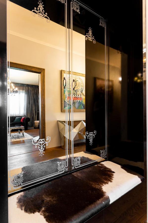 Premium Apt Kosice Center 3 Room 150M2 Hlavna Ulica エクステリア 写真