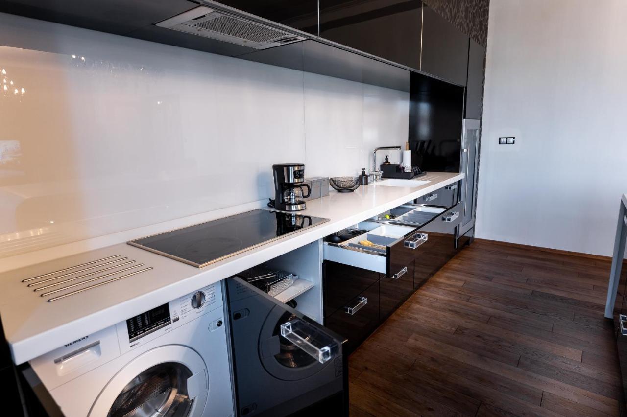Premium Apt Kosice Center 3 Room 150M2 Hlavna Ulica エクステリア 写真